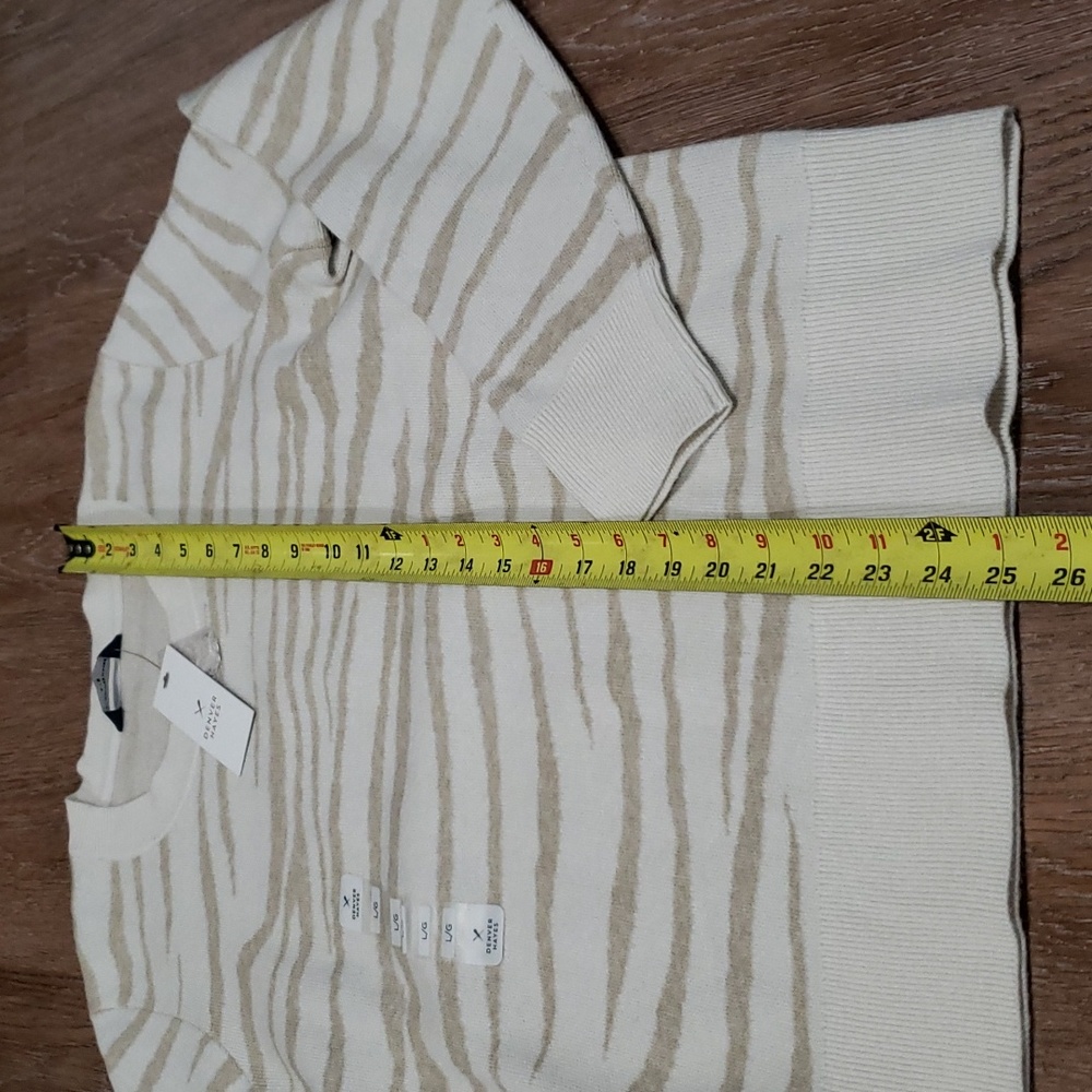 (L) NWT Denver Hayes Zebra Stripe Print Soft Sweater Cozy Cottagecore Gift New - Picture 4 of 9